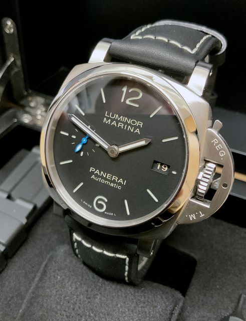 Panerai Luminor Marina PAM02392 Image 2